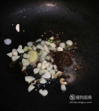 绿豆芽炒豆皮的家庭做法