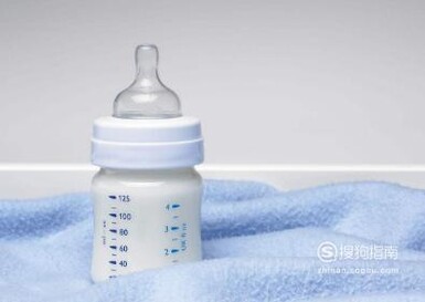 新生儿奶瓶怎么选择？初生婴儿选择什么奶瓶好？