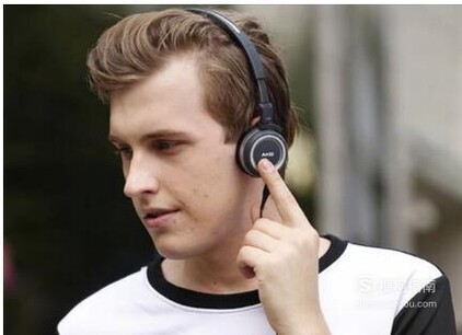 长期使用耳机会让听力永久性的受损吗？