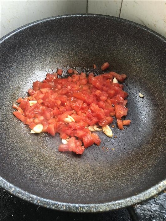 西红柿金针菇汤