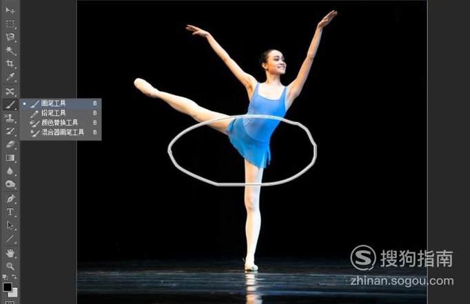 使用ps给跳芭蕾舞的舞者添加光环的方法