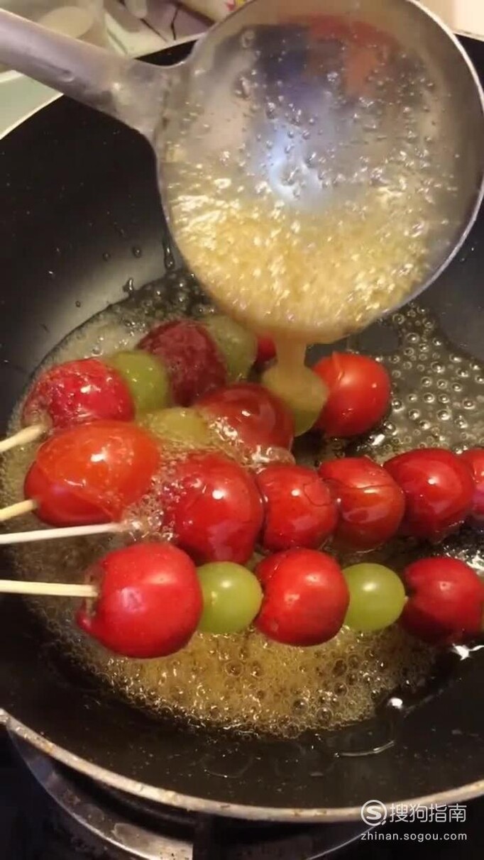 如何在家做水果冰糖葫芦？