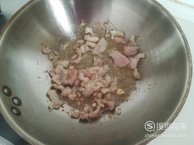 猪五花肉烩土豆茄子豆角西葫芦的做法