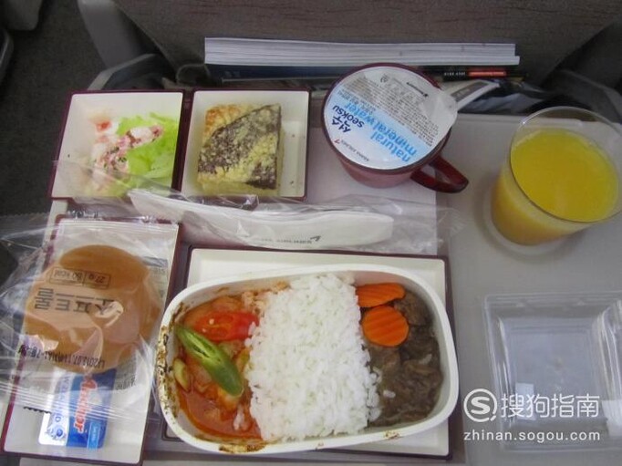 飞机上的餐食为什么这么贵