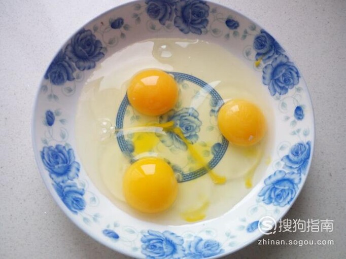 芸豆青椒丝炒鸡蛋的家常做法
