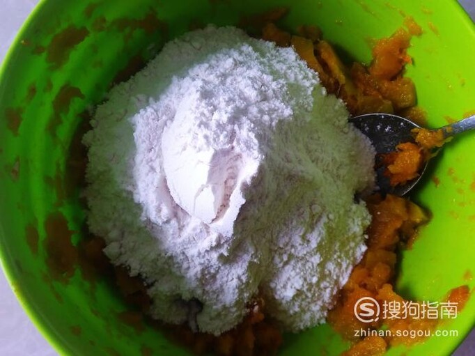 软糯好吃的南瓜芝麻饼的做法