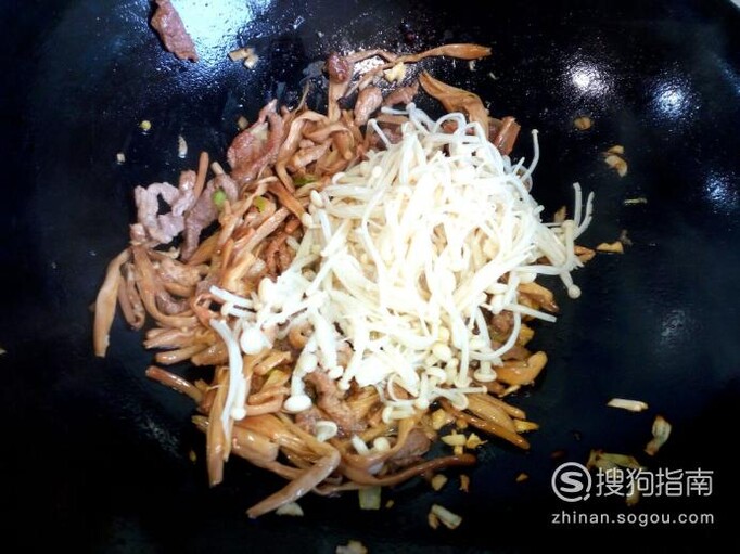 金针菇炒黄花菜的家常做法