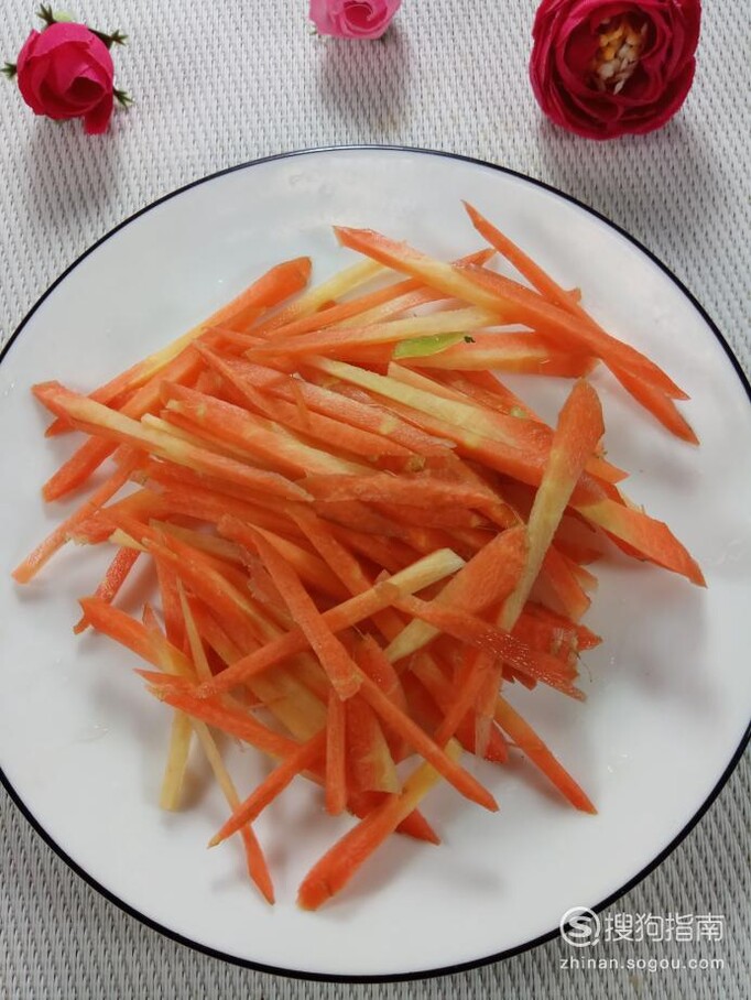 怎样做美味的豆豉炒胡萝卜白萝卜？
