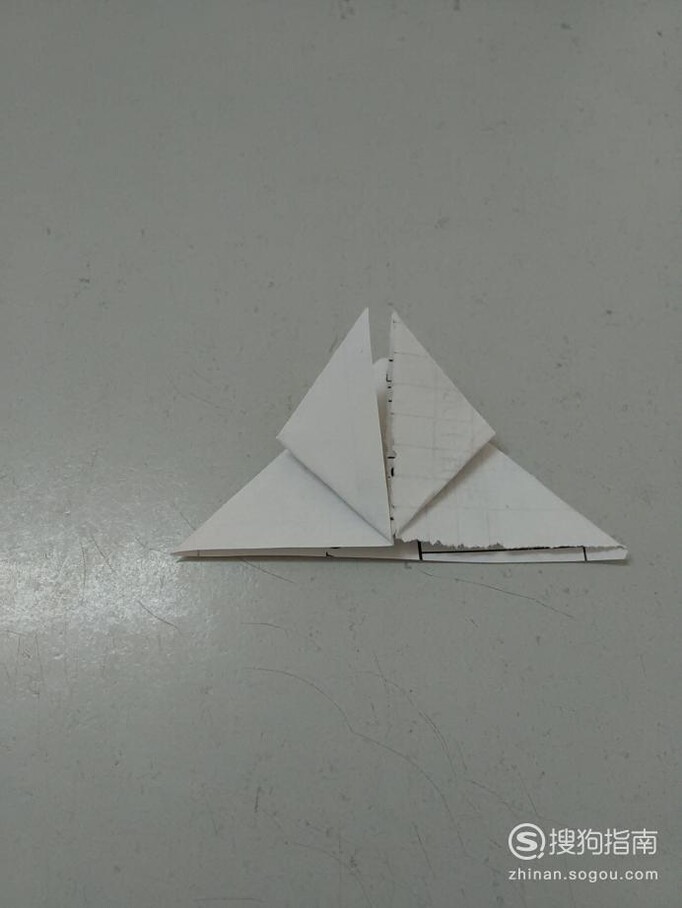 如何手工制作一只纸蝴蝶