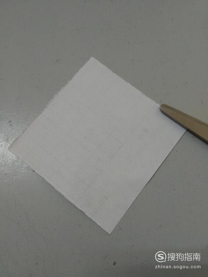 剪纸的基本折叠方法之六角星折法