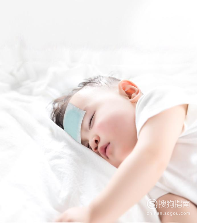 对婴幼儿如何正确使用贝复康医用退热贴？